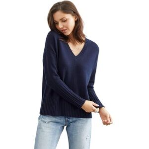 Not Monday Ella Cashmere V-Neck Relaxed Fit Boyfriend Sweater Navy Size Small